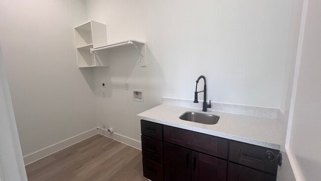 Building Photo - 3810 St Simon Manor Dr