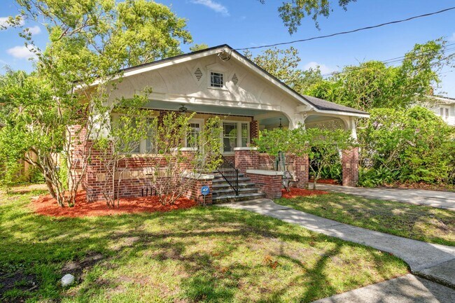 Building Photo - 1338 Wolfe St