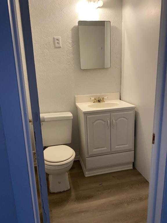 Building Photo - 1480 Wilmont Rd