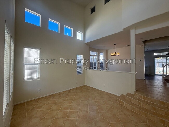 Building Photo - 4763 Templeton St