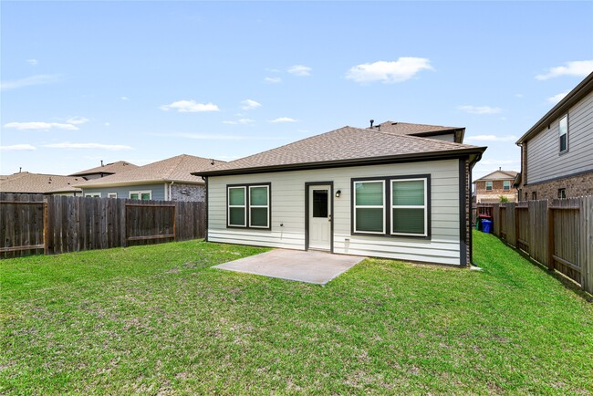 Building Photo - 5811 Quest Valley Dr