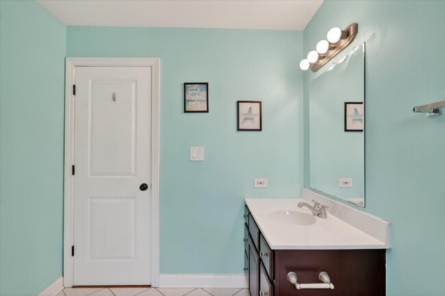 Building Photo - 5635 Alabama Ave