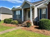 Building Photo - 1488 Bailee Way SW