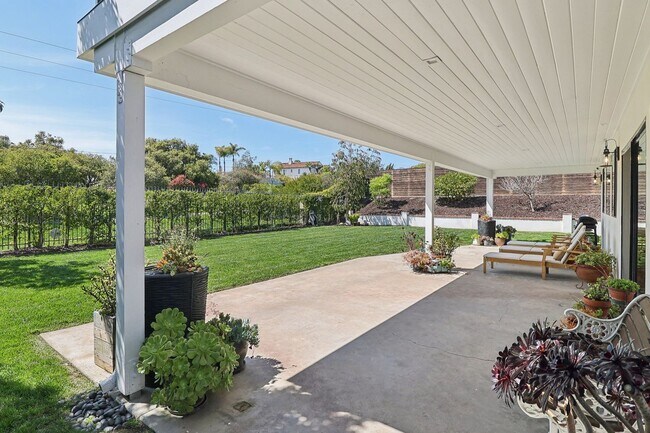 Building Photo - 7249 Mimosa Dr