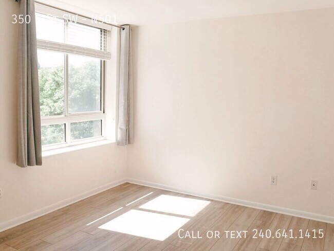 Building Photo - 350 G St SW