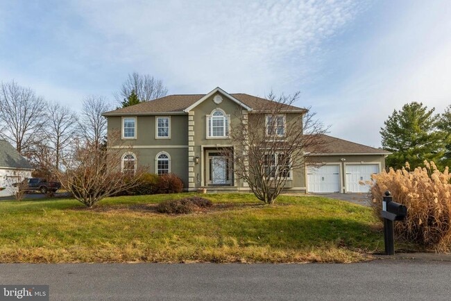 Building Photo - 180 Muirfield Ct