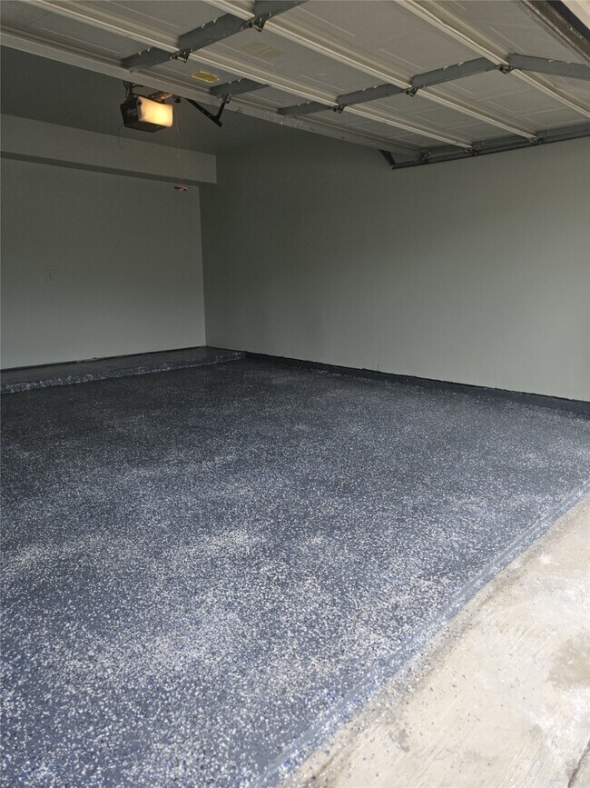 Building Photo - 15931 Winston Point Ln