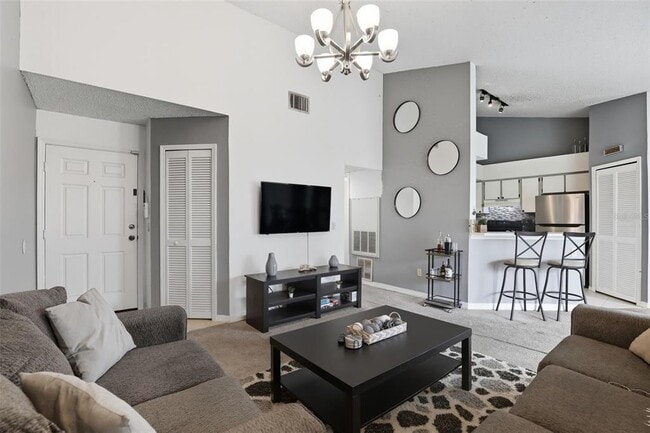 Building Photo - 4684 Pembrook Pl