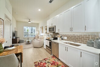 Interior Photo - Bexley West Creek