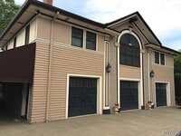 Building Photo - 100 Lincoln Pkwy