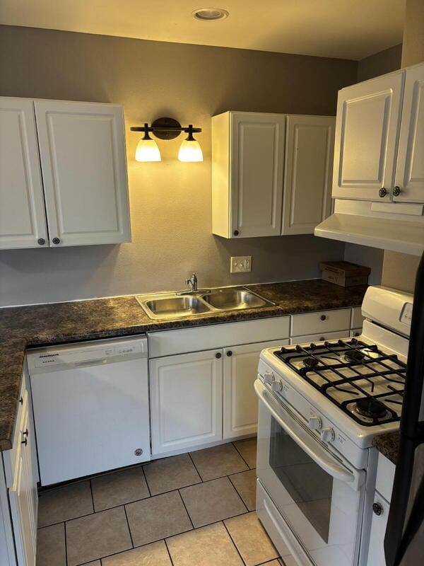 Building Photo - 1302 E 12th St