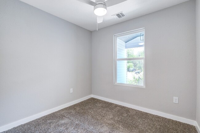 Building Photo - 775 Yucca St