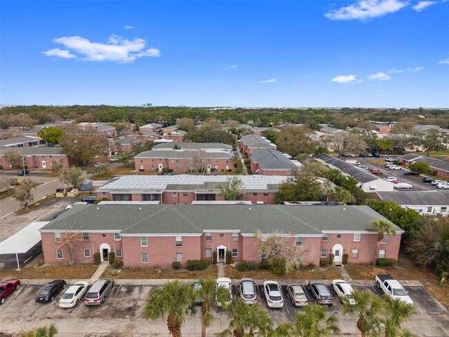 Building Photo - 1125 83rd Ave N