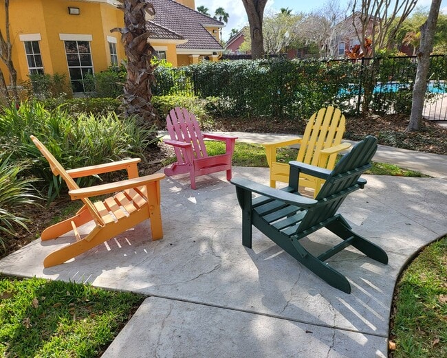 Building Photo - Stunning 2/2 Condo For Rent in Mirabella - Superb Location!