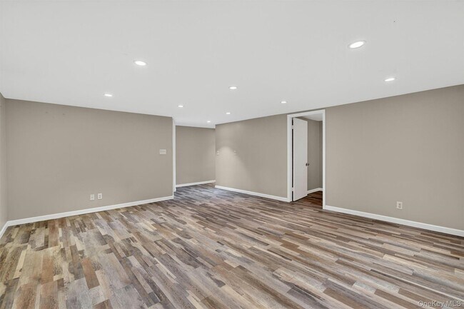 Building Photo - 50 Bonney Ct
