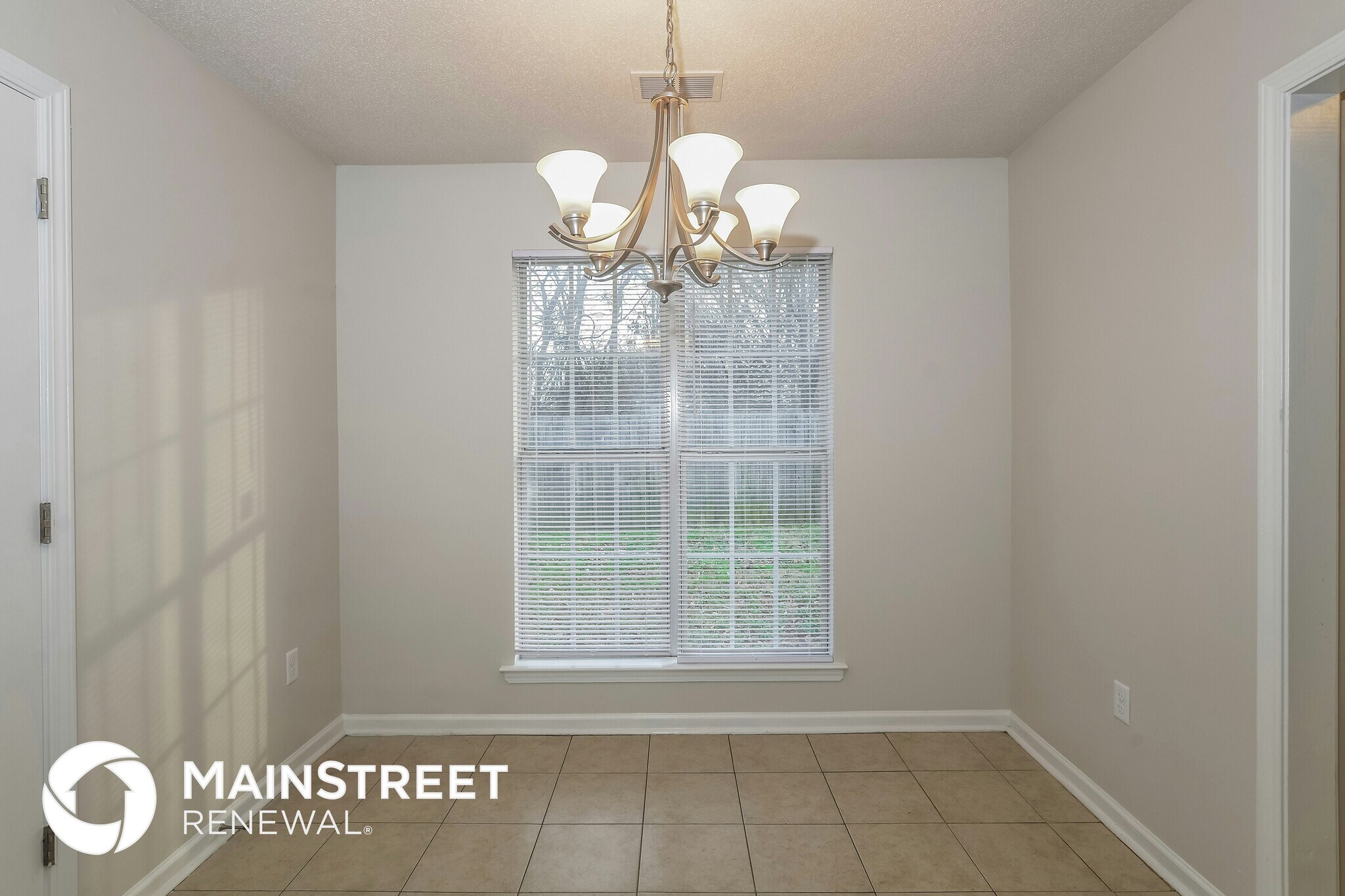 Building Photo - 4495 Andover Ln