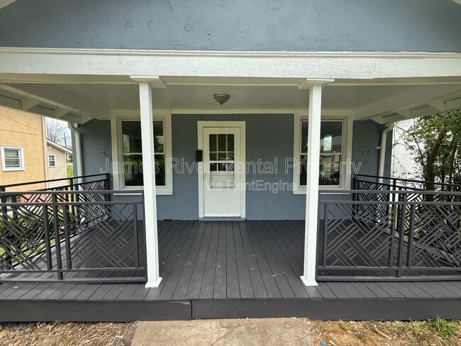 Building Photo - 1710 15th St