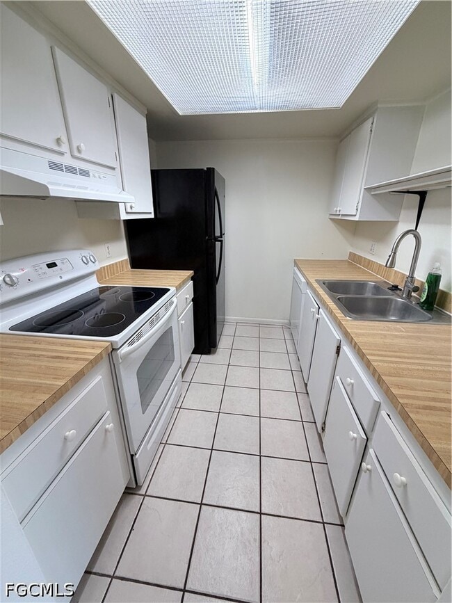 Building Photo - 12636 Kenwood Ln