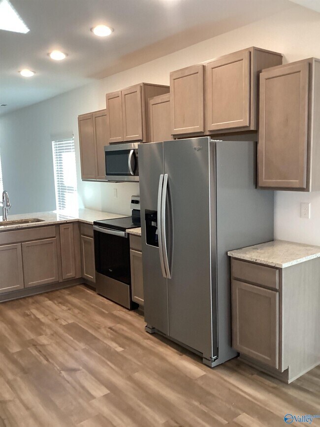 Building Photo - 3220 Spool Ln SW