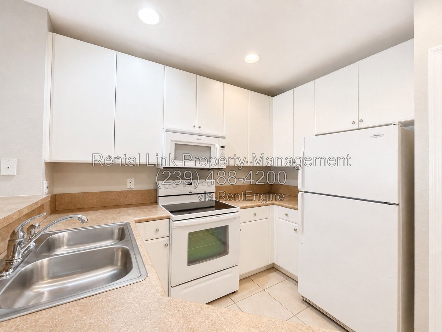 Building Photo - 8711 Athena Ct