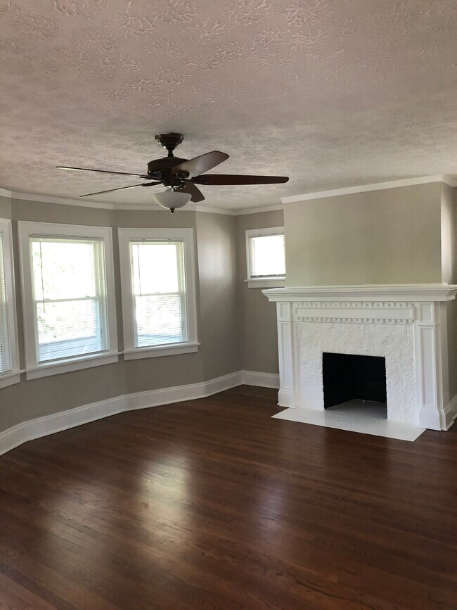 Building Photo - 12306 Mount Overlook Ave