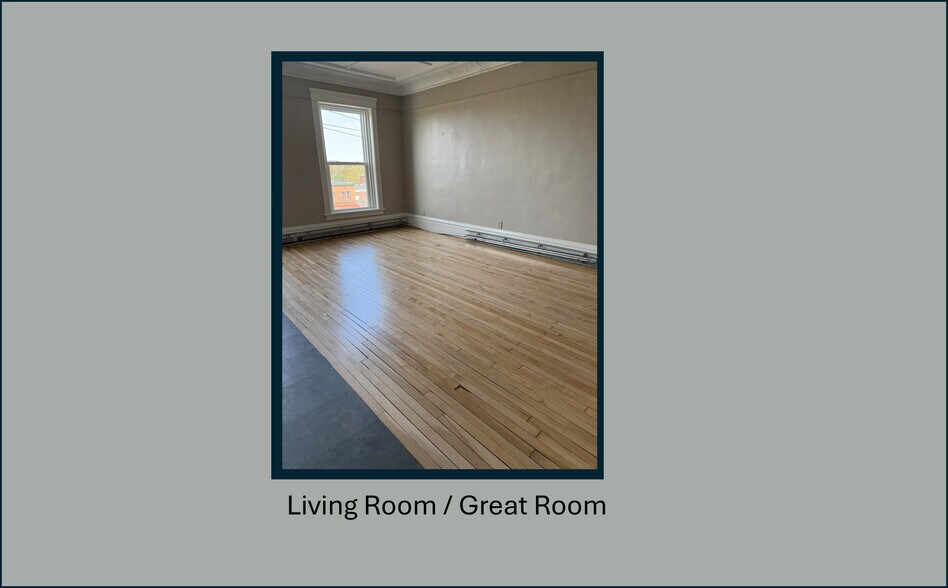 Living Room / Great Room - 109 5th St
