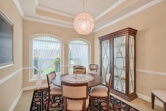 Building Photo - 55 S Victoriana Cir