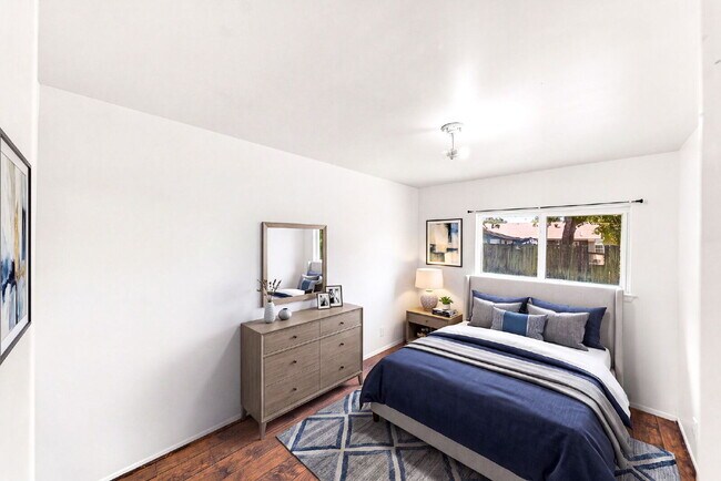 Building Photo - Ask about current rent incentives and specials being offered and book your self guided tour today.