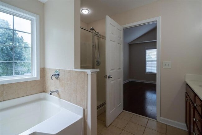 Building Photo - 778 Austin Creek Dr