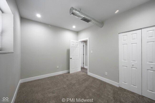 Building Photo - 2060 N Delaware St