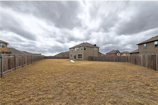 Building Photo - 7929 Arezzo Dr