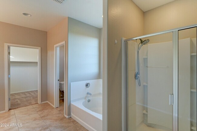 Building Photo - 14771 N 177th Ave
