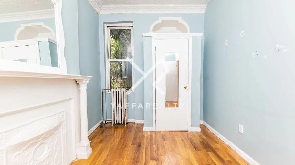 Building Photo - 3 bedroom in BROOKLYN NY 11233