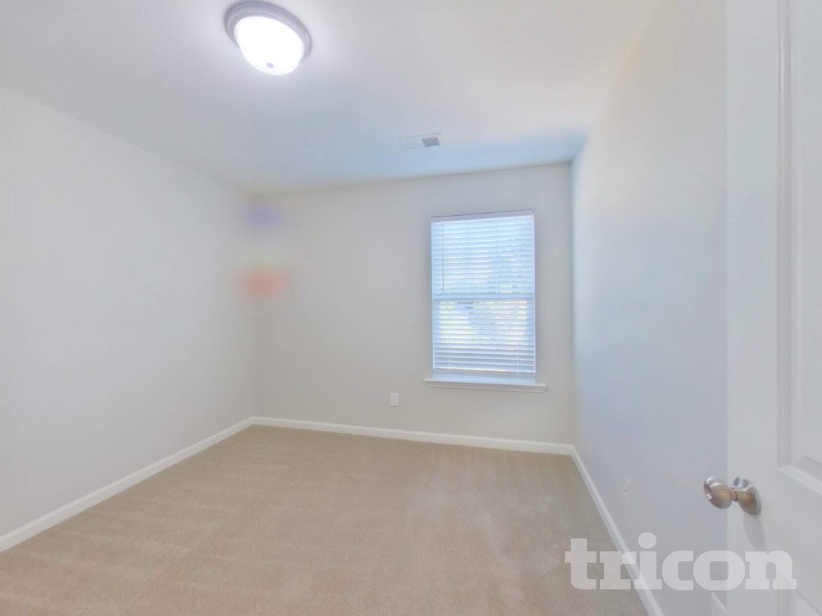 Building Photo - 221 Chestnut Oak Ln