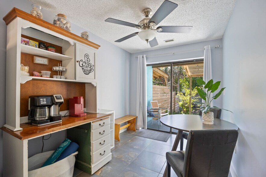 Building Photo - 280 S Atlantic Ave