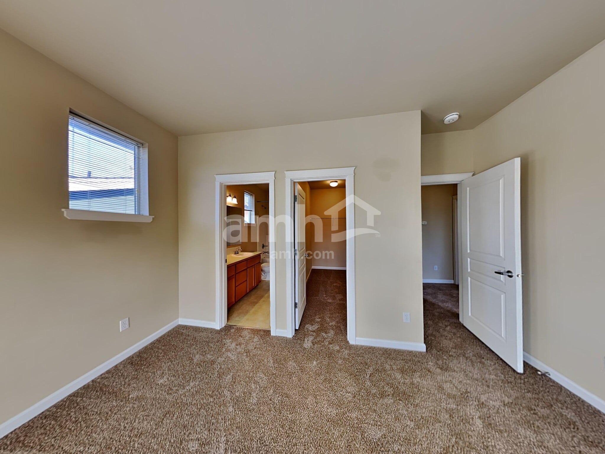 Building Photo - 125 Wild Rose St