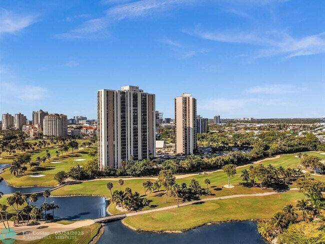 Building Photo - 20379 W Country Club Dr