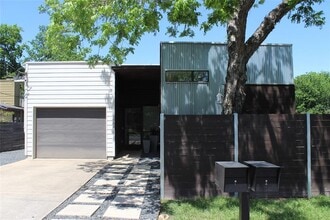 Building Photo - 3700 Garden Villa Ln