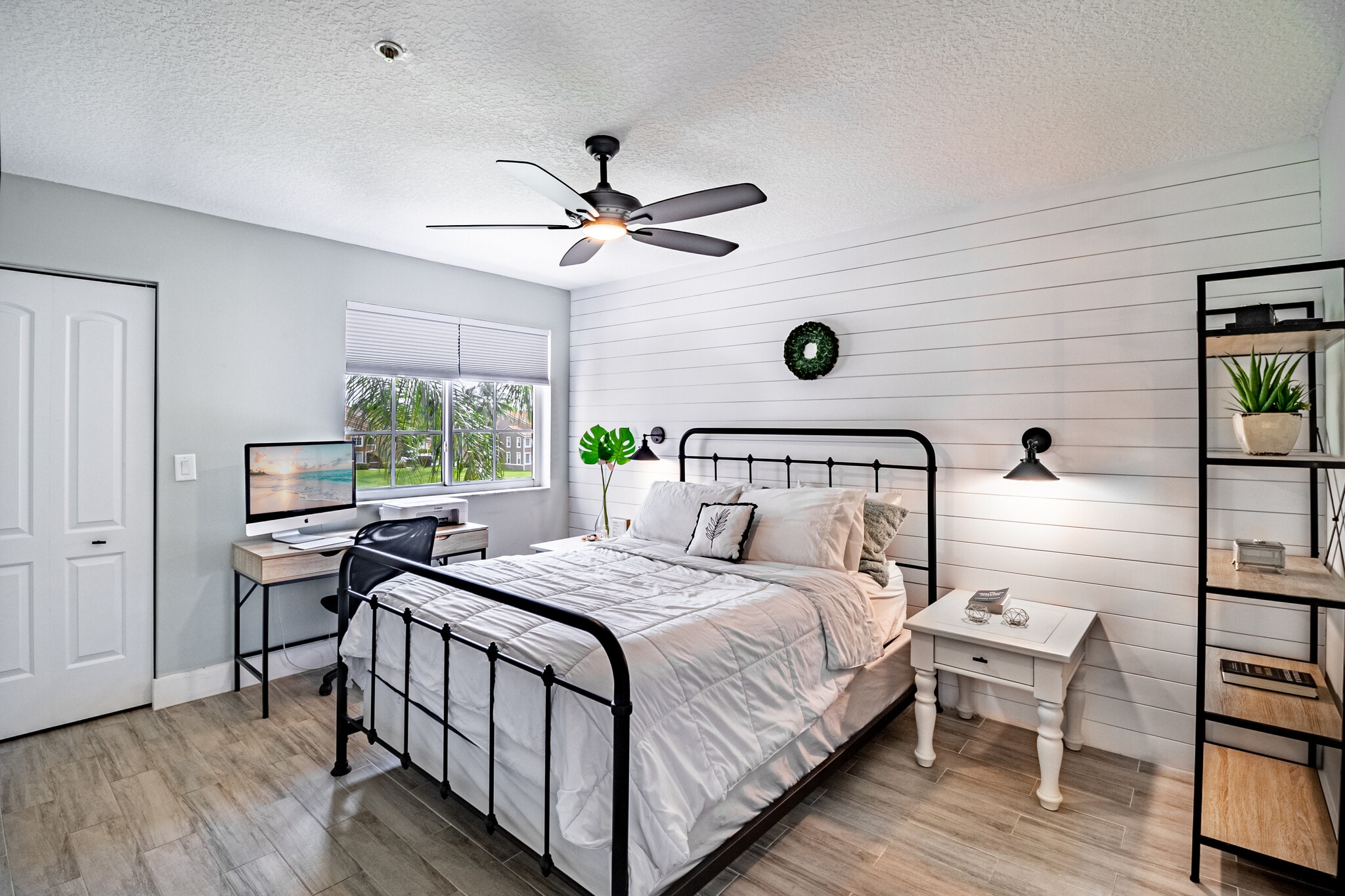 Master Bed Room - 7824 Sonoma Springs Cir