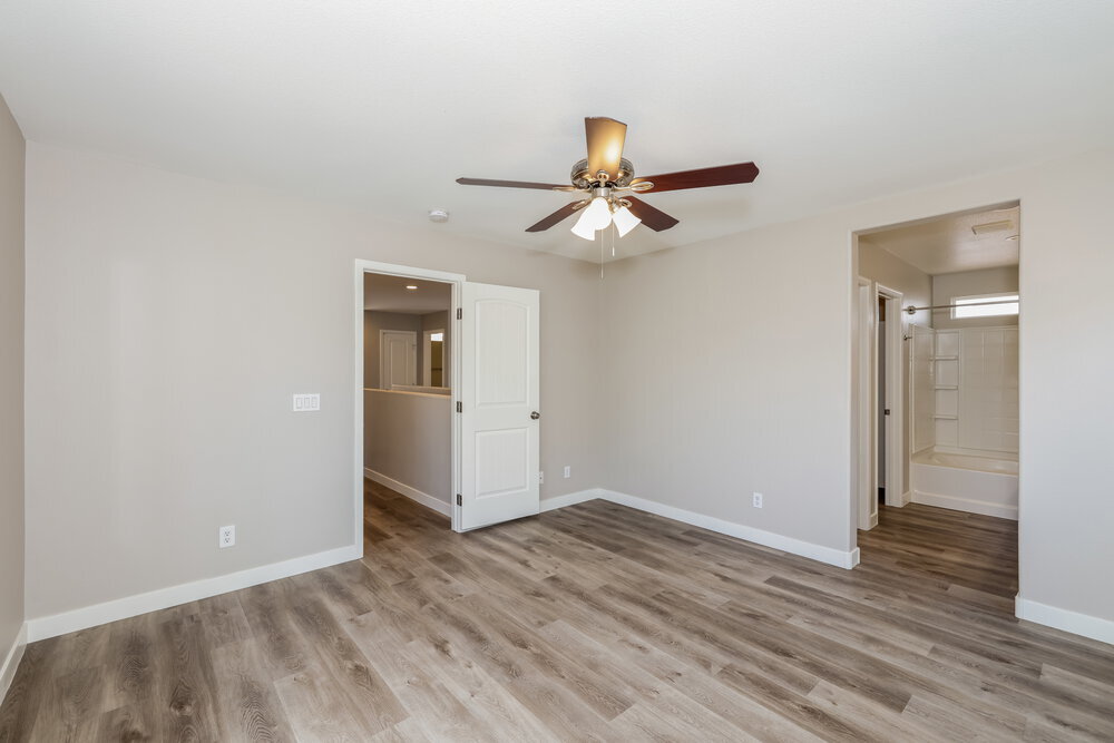 Building Photo - 10215 Cougar Crossing St