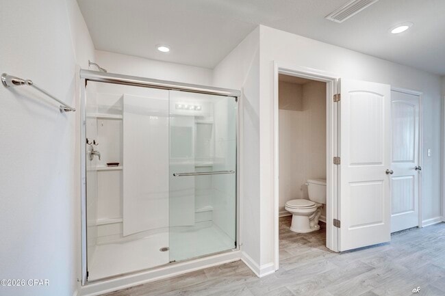 Building Photo - 112 Red Bay Rd