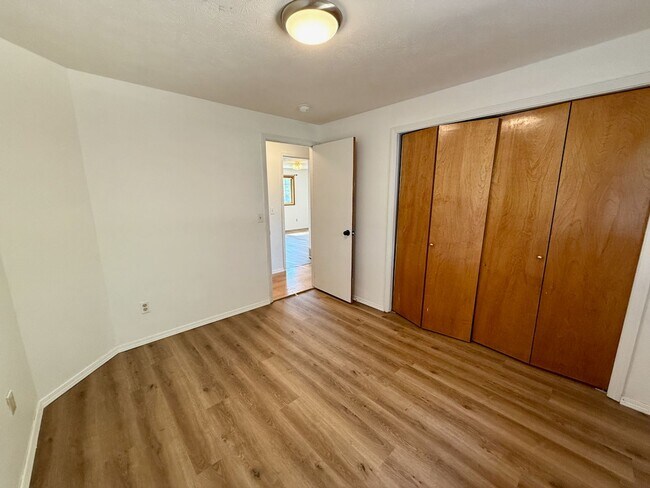 Building Photo - Remodeled 4 Bed 3 Bath Indian Trail Home w...