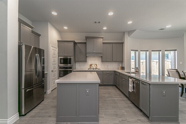 Building Photo - 546 Cedar Harbor Ct