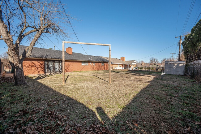 Building Photo - 3116 NW 63rd St