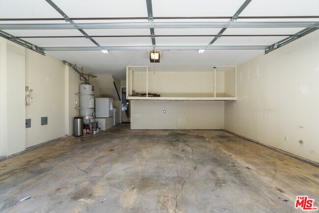 Building Photo - 3912 Girard Ave