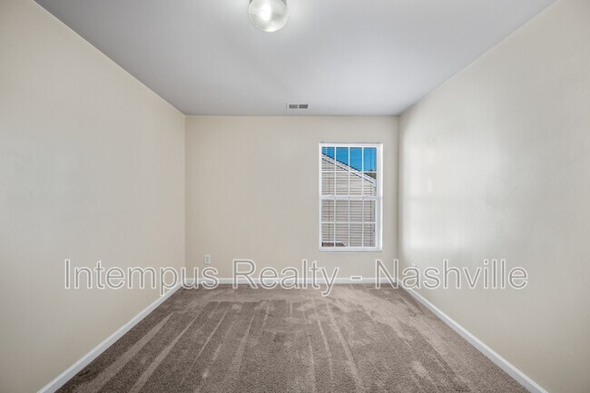 Building Photo - 2544 Jordan Ridge Dr