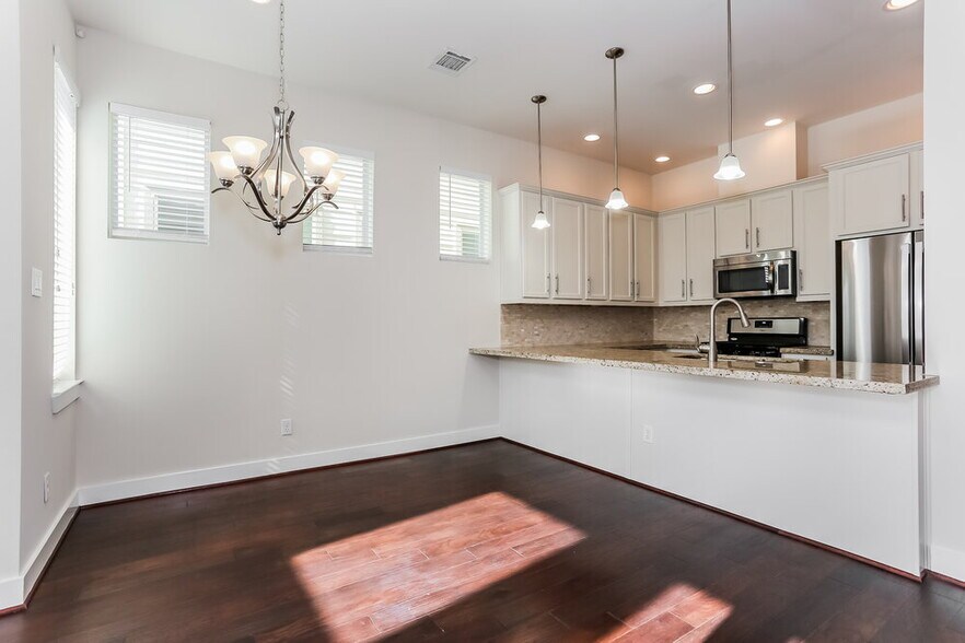 Building Photo - 1213 Cedarpost Tree Springs Pl