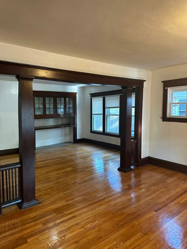 Building Photo - 35 Rittenhouse Terrace