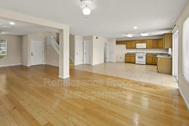 Building Photo - 433 Glenbriar Cir