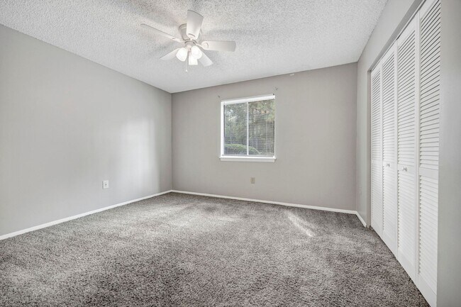 Building Photo - cpj2